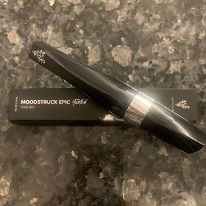 Moodstruck Twisted Mascara